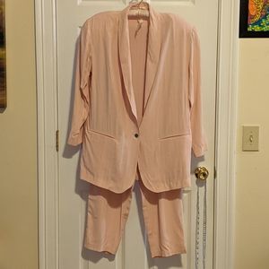 Michelle Stuart Women's Light Weight Pink Suit Size L